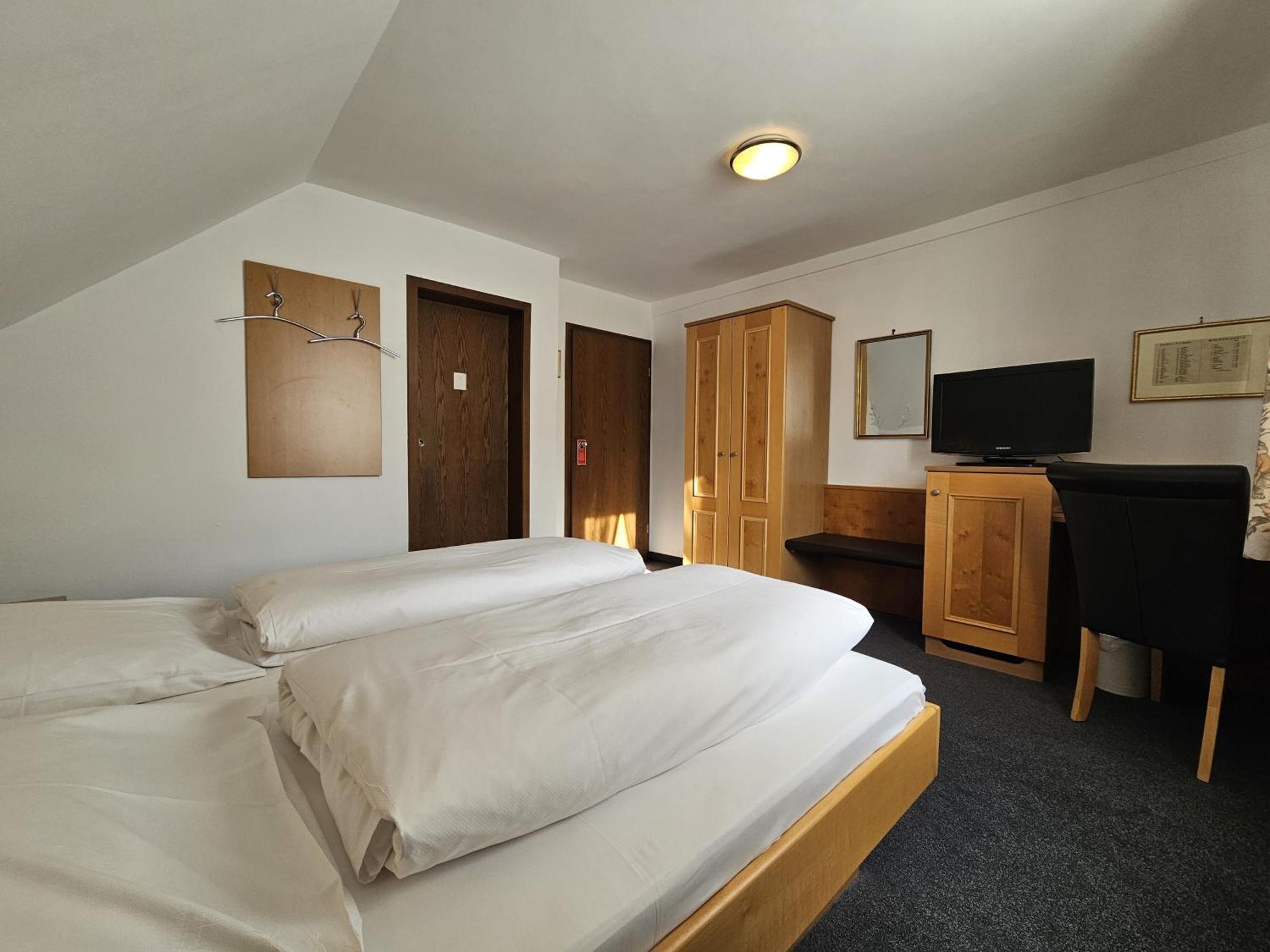 Arrivel Am Bergson - Bisher Hotel Neuner Munich Luaran gambar