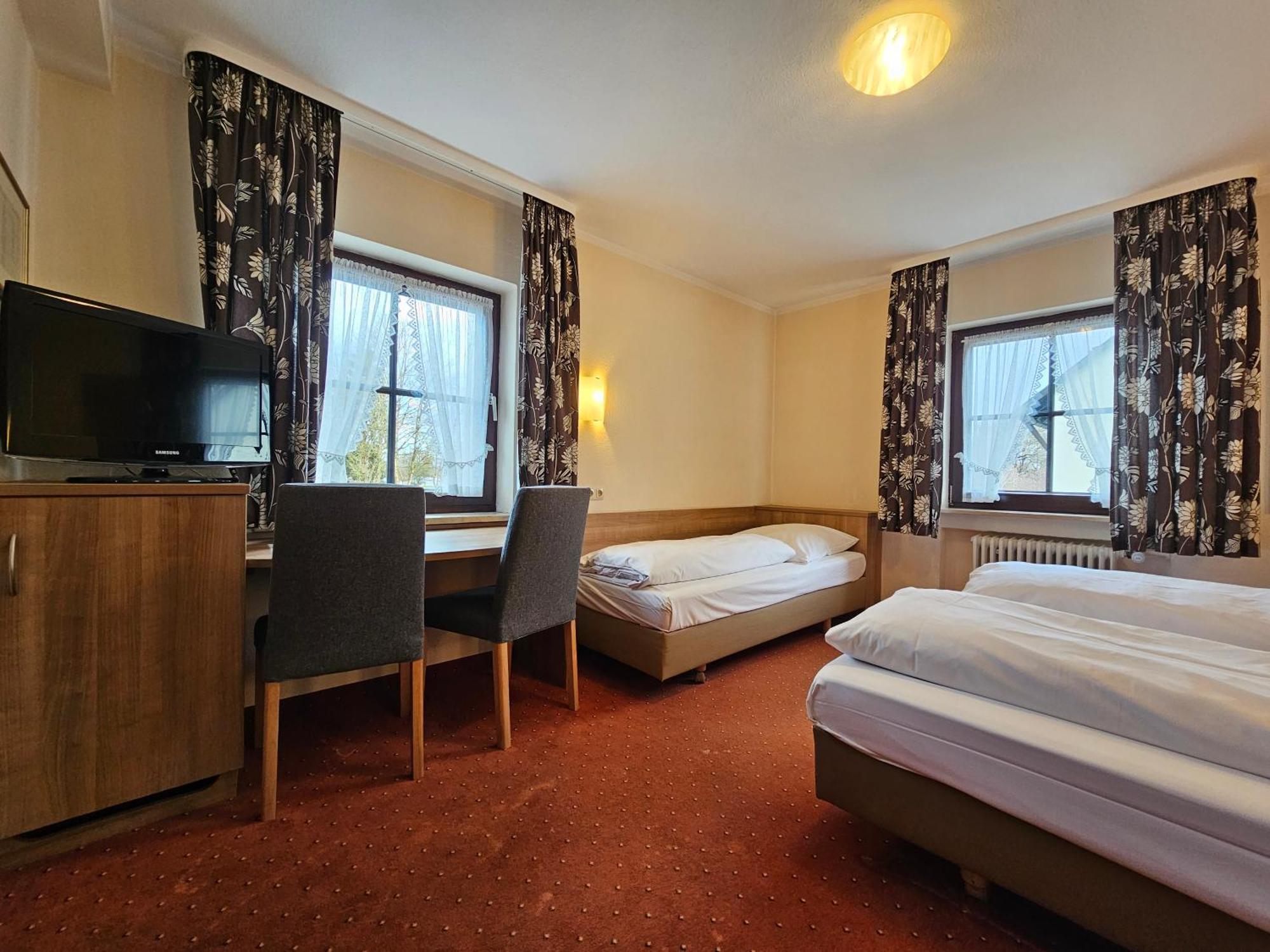 Arrivel Am Bergson - Bisher Hotel Neuner Munich Luaran gambar